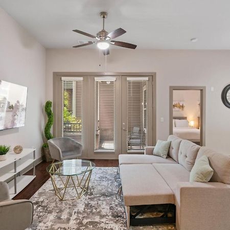 Grand Luxury Premium Vaulted Ceilings Daire Woodbridge Dış mekan fotoğraf